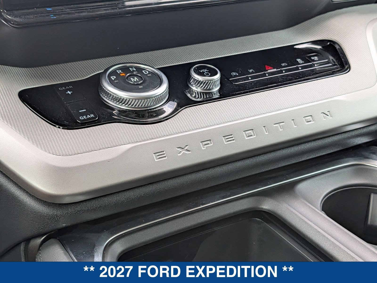 New 2027 Ford Expedition Active RWD image 37