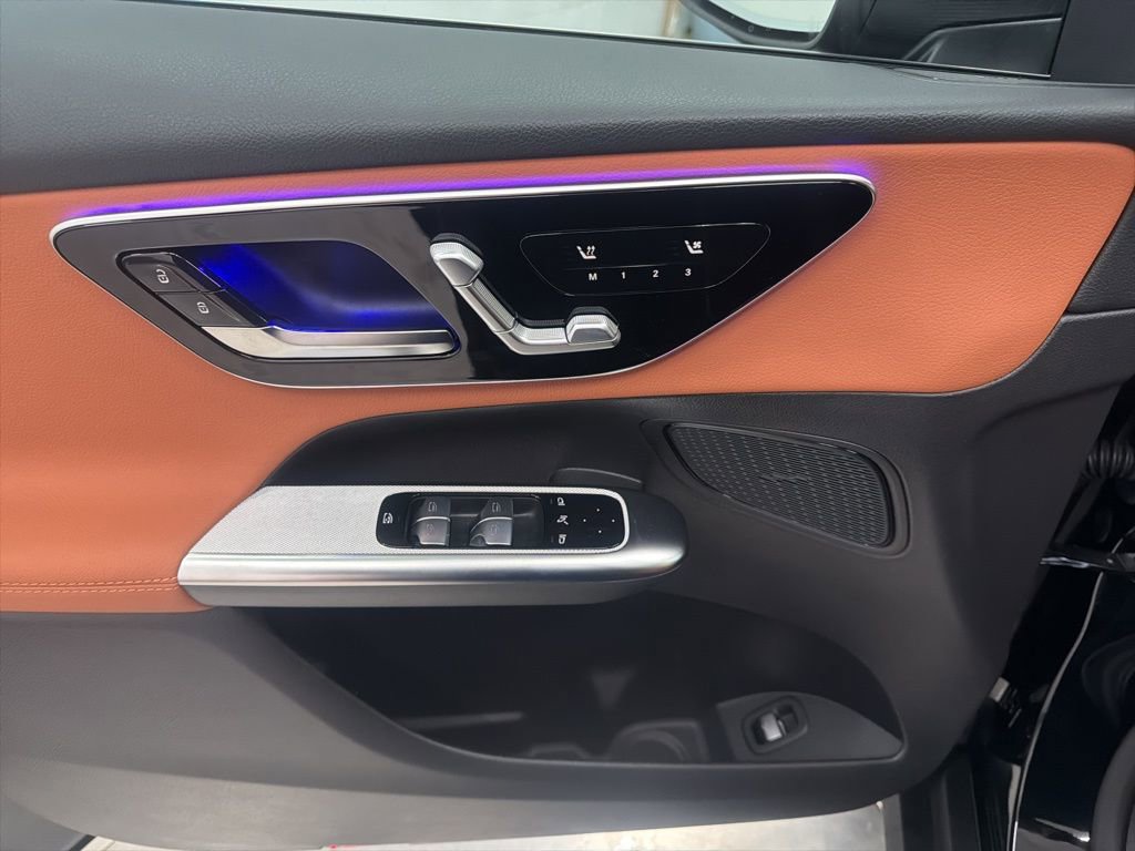 New 2026 Mercedes-Benz GLC 300 image 17