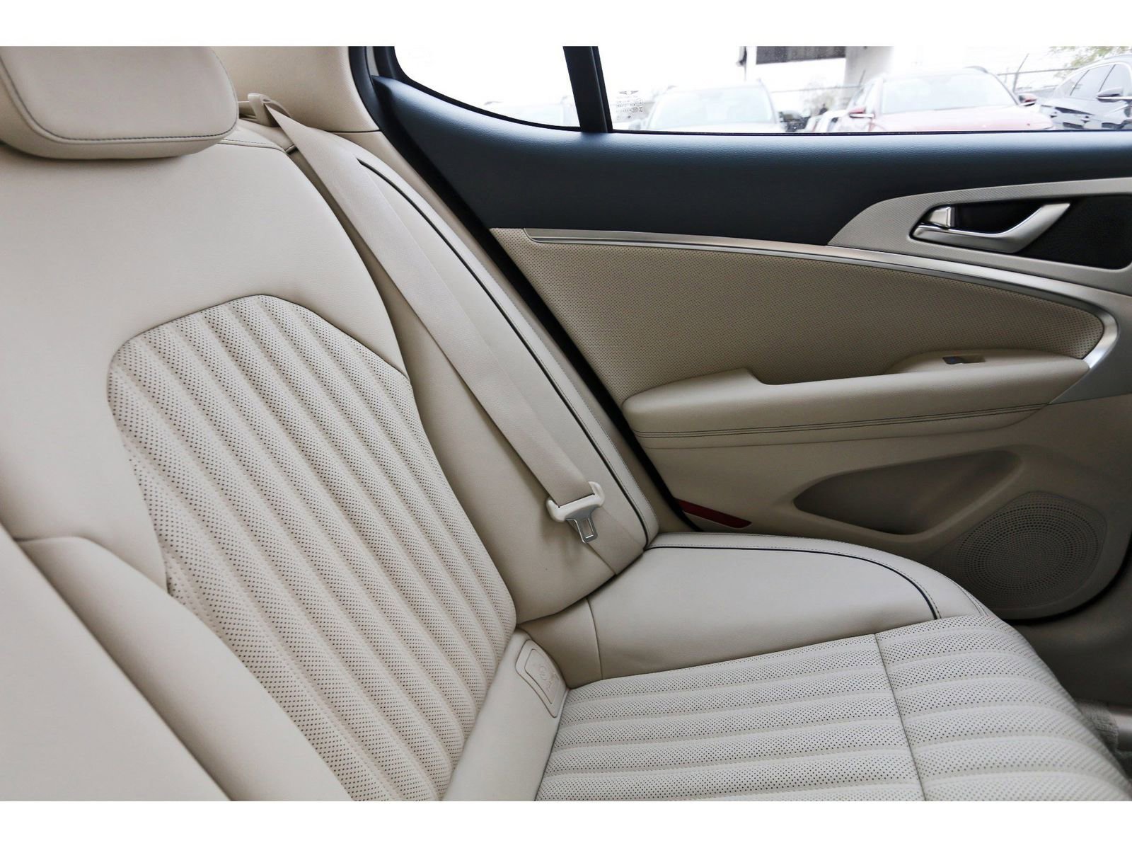 Used 2026 Genesis G70 2.5T Prestige image 14