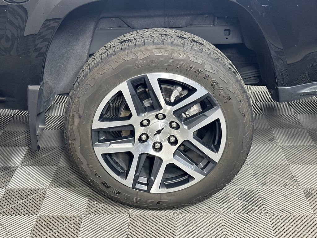 Used 2023 Chevrolet Colorado Z71 w/ Z71 Convenience Package 2 image 19