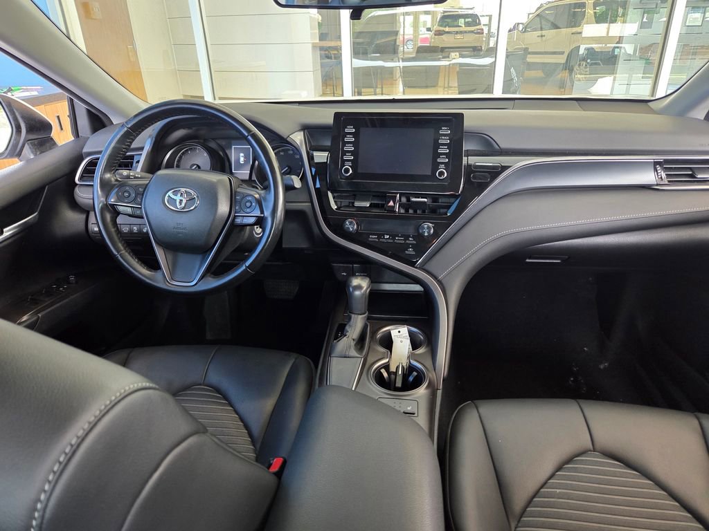 Used 2023 Toyota Camry SE FWD image 25
