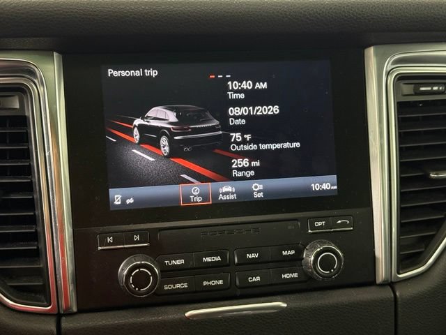 Used 2017 Porsche Macan S AWD/4WD image 34