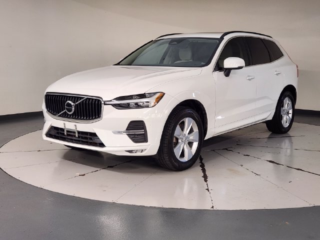 Used 2022 Volvo XC60 B5 Momentum