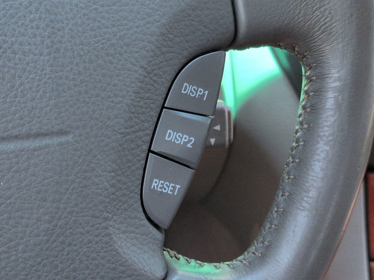 Used 2006 Lexus LS 430 RWD image 25