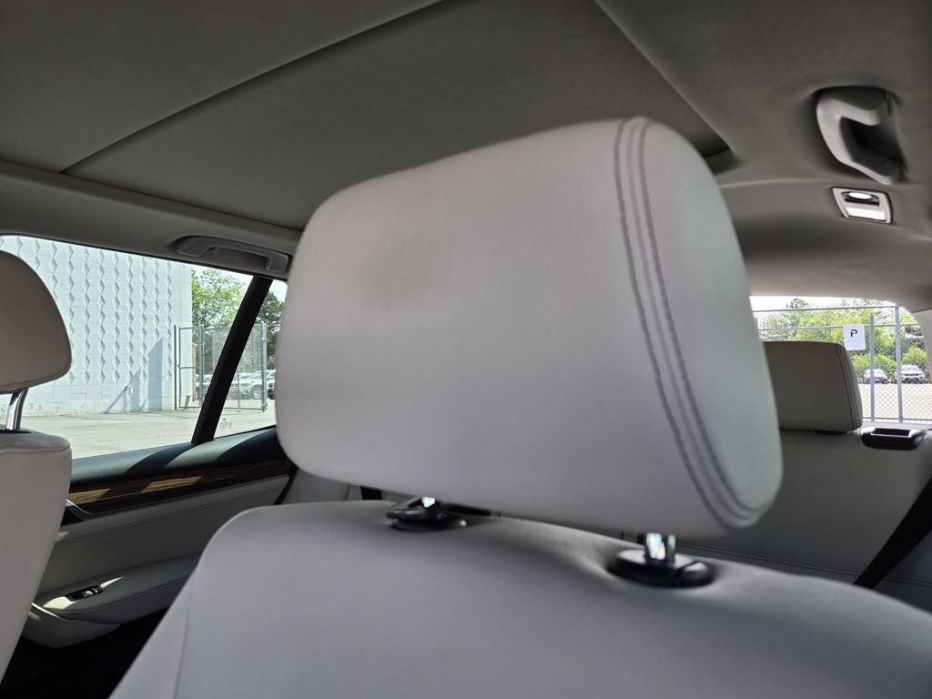 Used 2015 BMW X3 xDrive28i AWD/4WD image 15