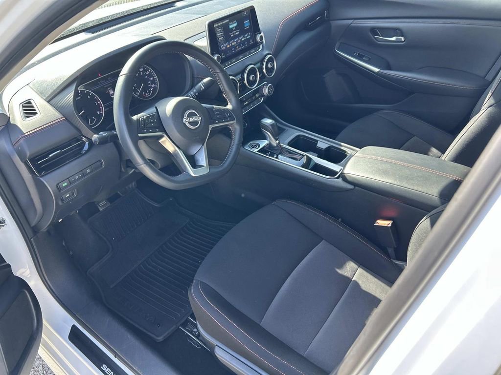 Certified 2024 Nissan Sentra SR FWD image 15