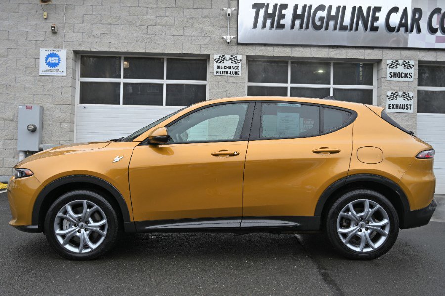 Used 2024 Dodge Hornet R/T image 2