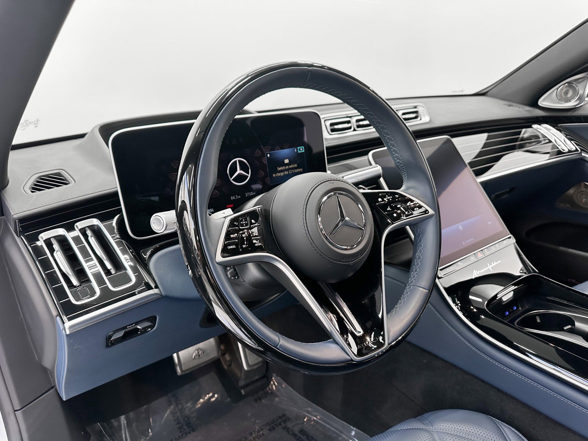 Used 2024 Mercedes-Benz Maybach S 680 4MATIC image 14