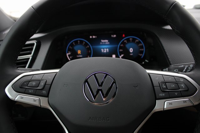 New 2026 Volkswagen Atlas Cross Sport SEL R-Line image 14