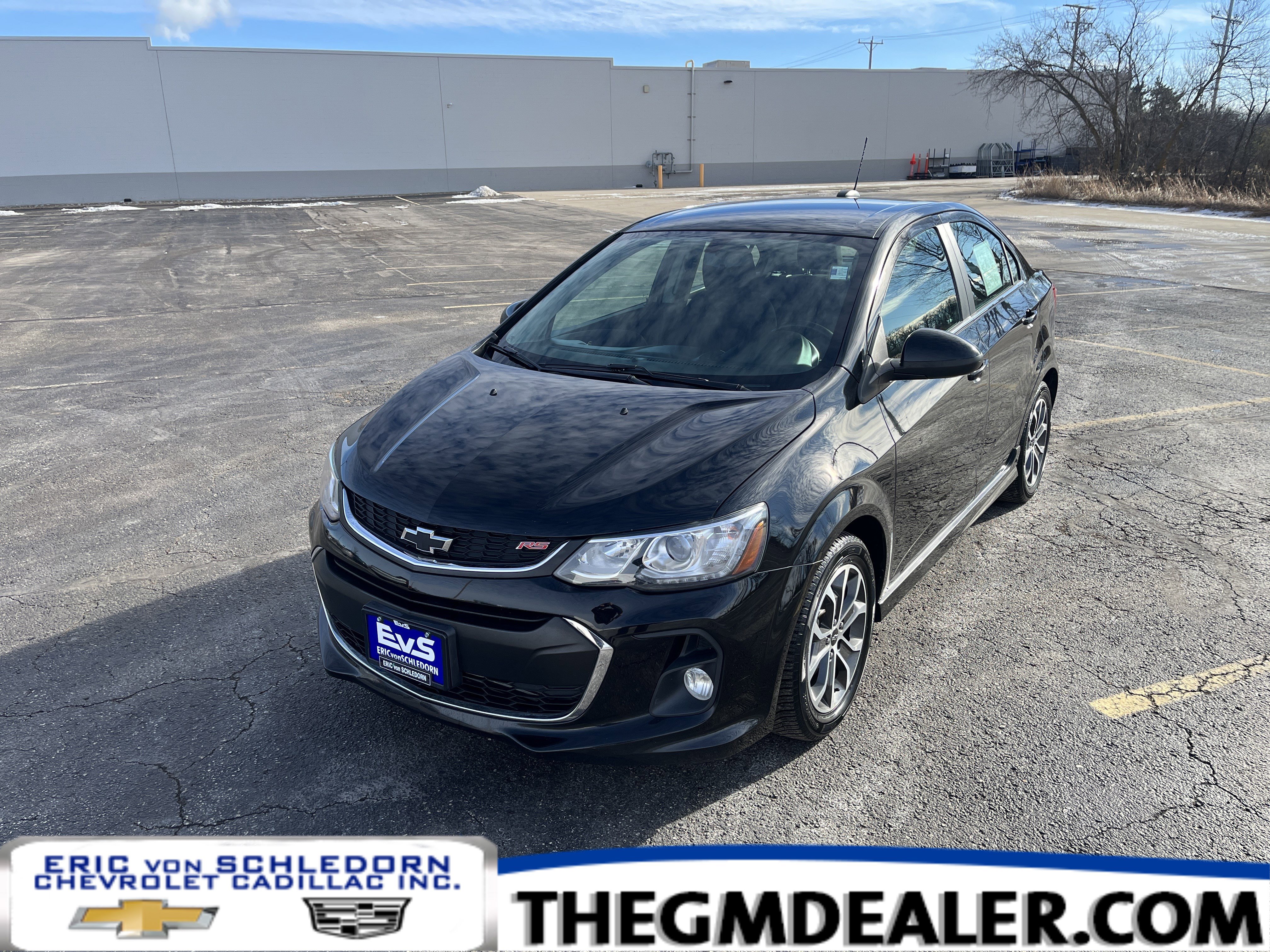 Used 2019 Chevrolet Sonic LT w/ Convenience Package image 1