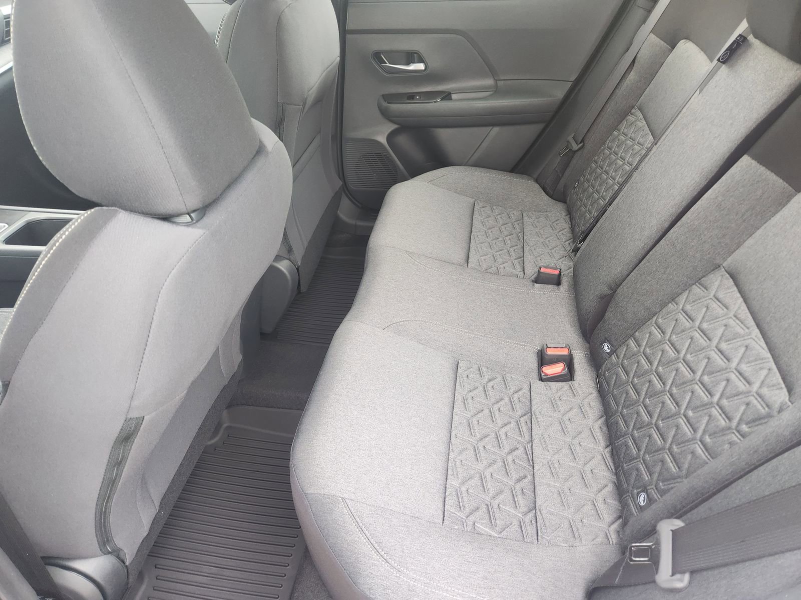 New 2026 Nissan Kicks SV image 24