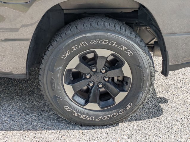Used 2019 RAM 1500 Big Horn image 9