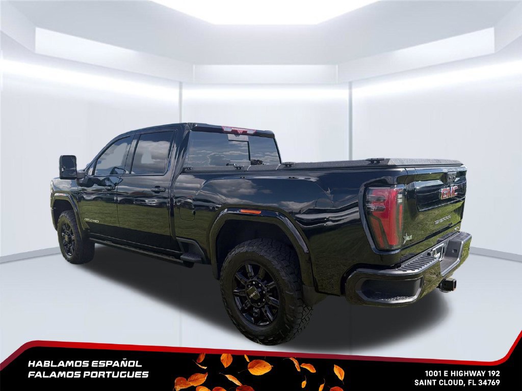 Used 2024 GMC Sierra 2500 AT4 w/ AT4 Premium Plus Package AWD/4WD image 3