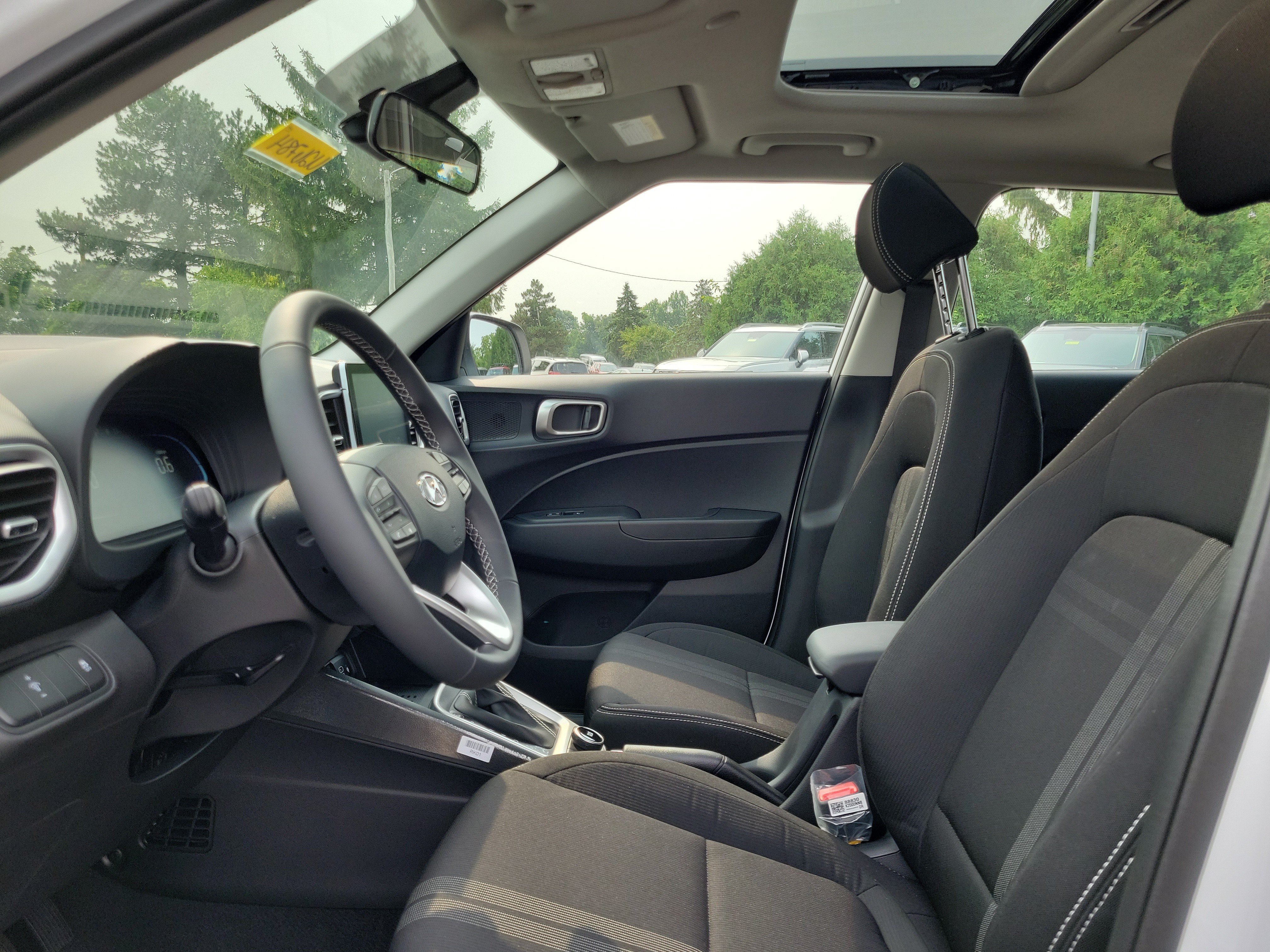 New 2026 Hyundai Venue SEL FWD image 15