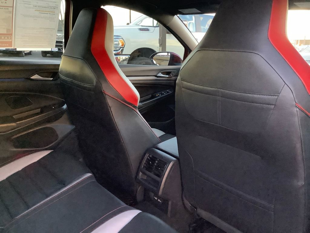 Used 2024 Volkswagen GTI SE w/ SE Leather Seats Package image 17