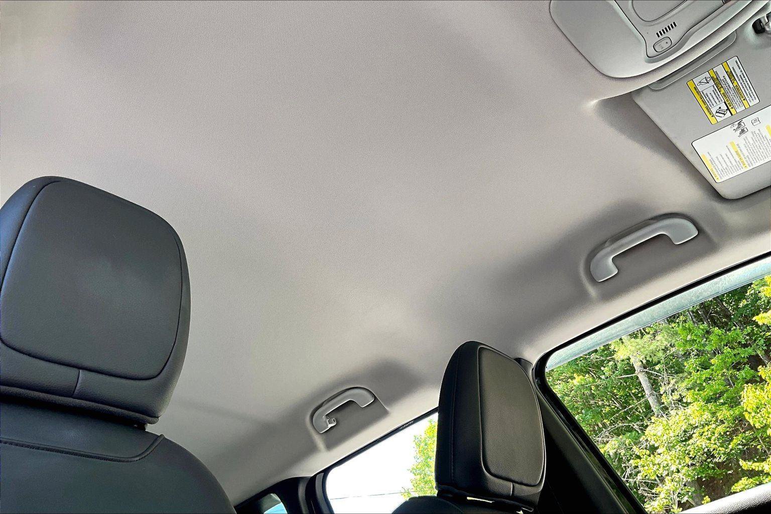 Used 2015 Jeep Renegade Limited AWD/4WD image 22