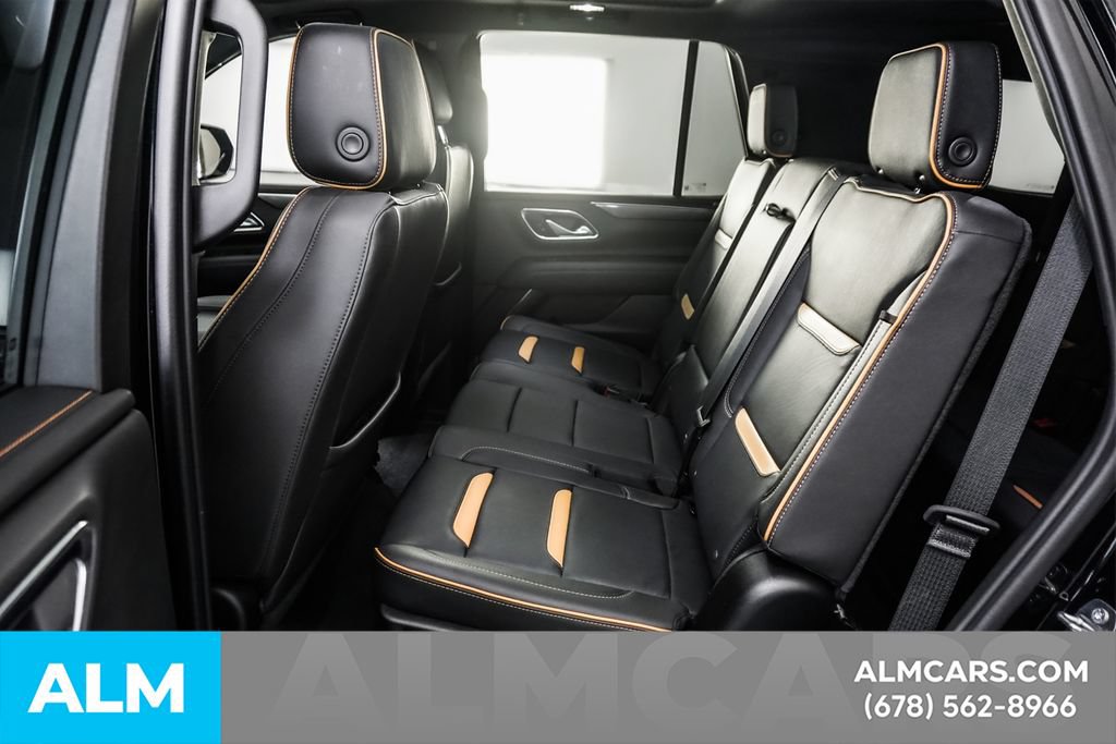 Used 2024 GMC Yukon AT4 w/ AT4 Premium Plus Package AWD/4WD image 17