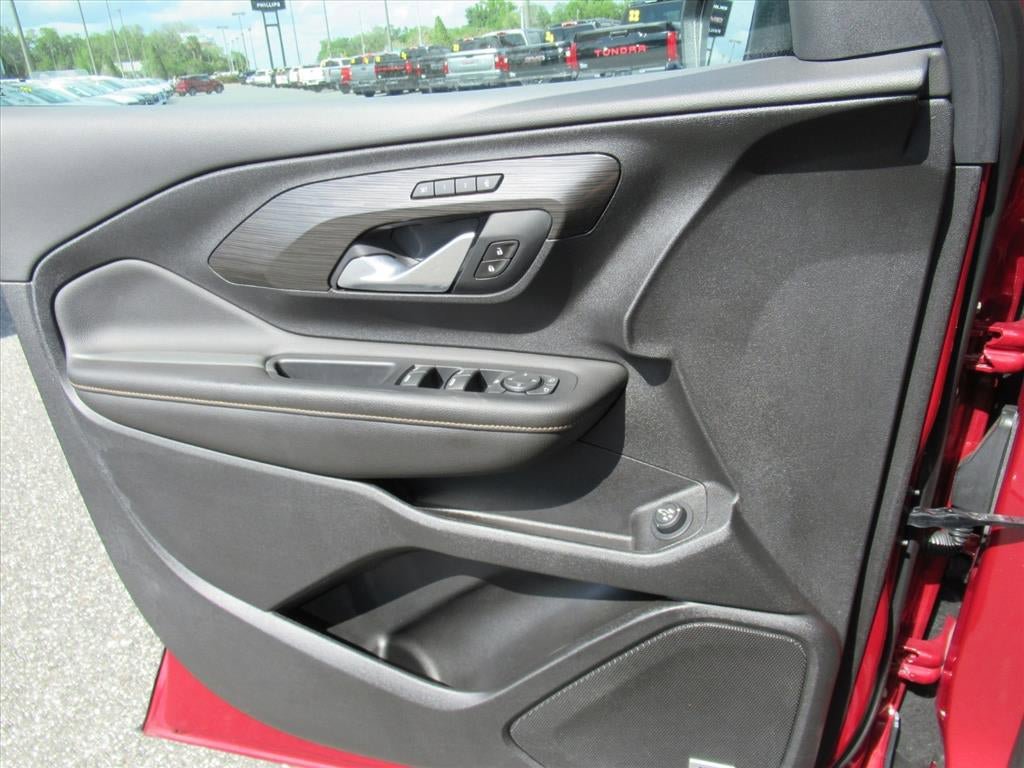 Used 2020 GMC Terrain SLT w/ Preferred Package FWD image 21