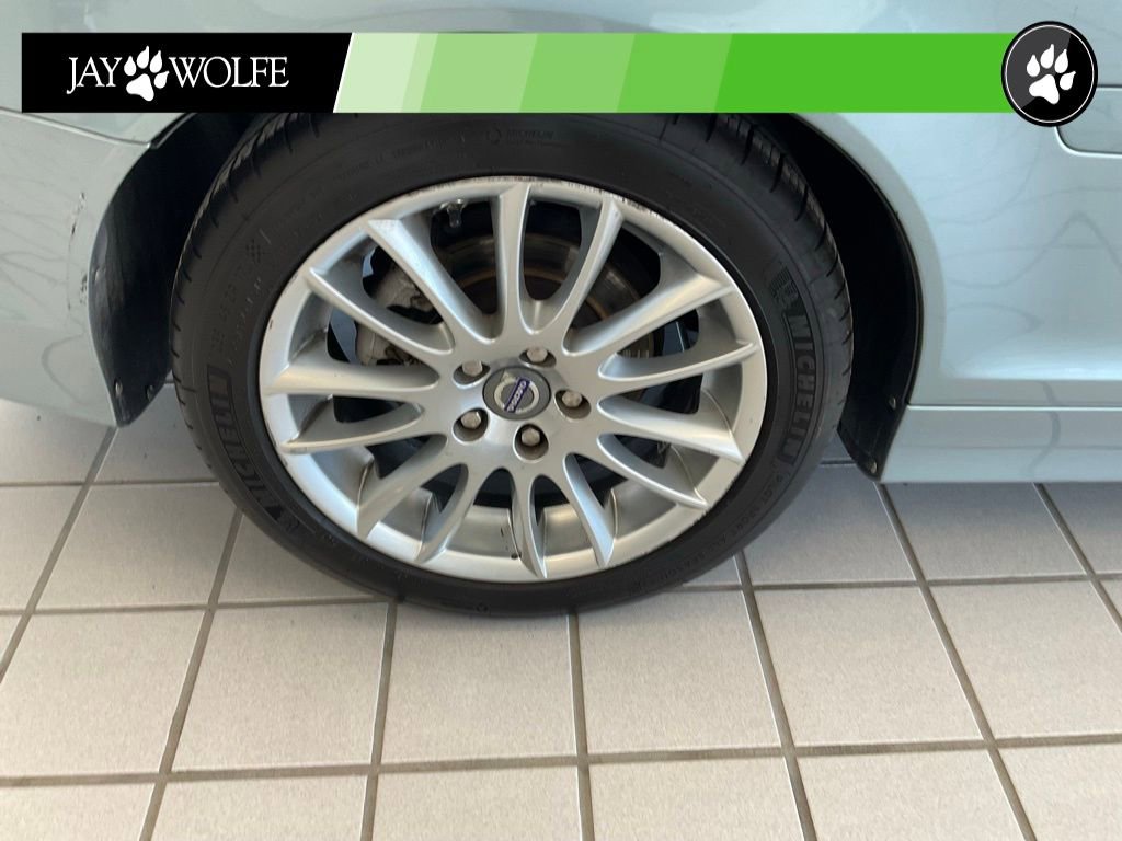 Used 2008 Volvo C70 T5 image 7