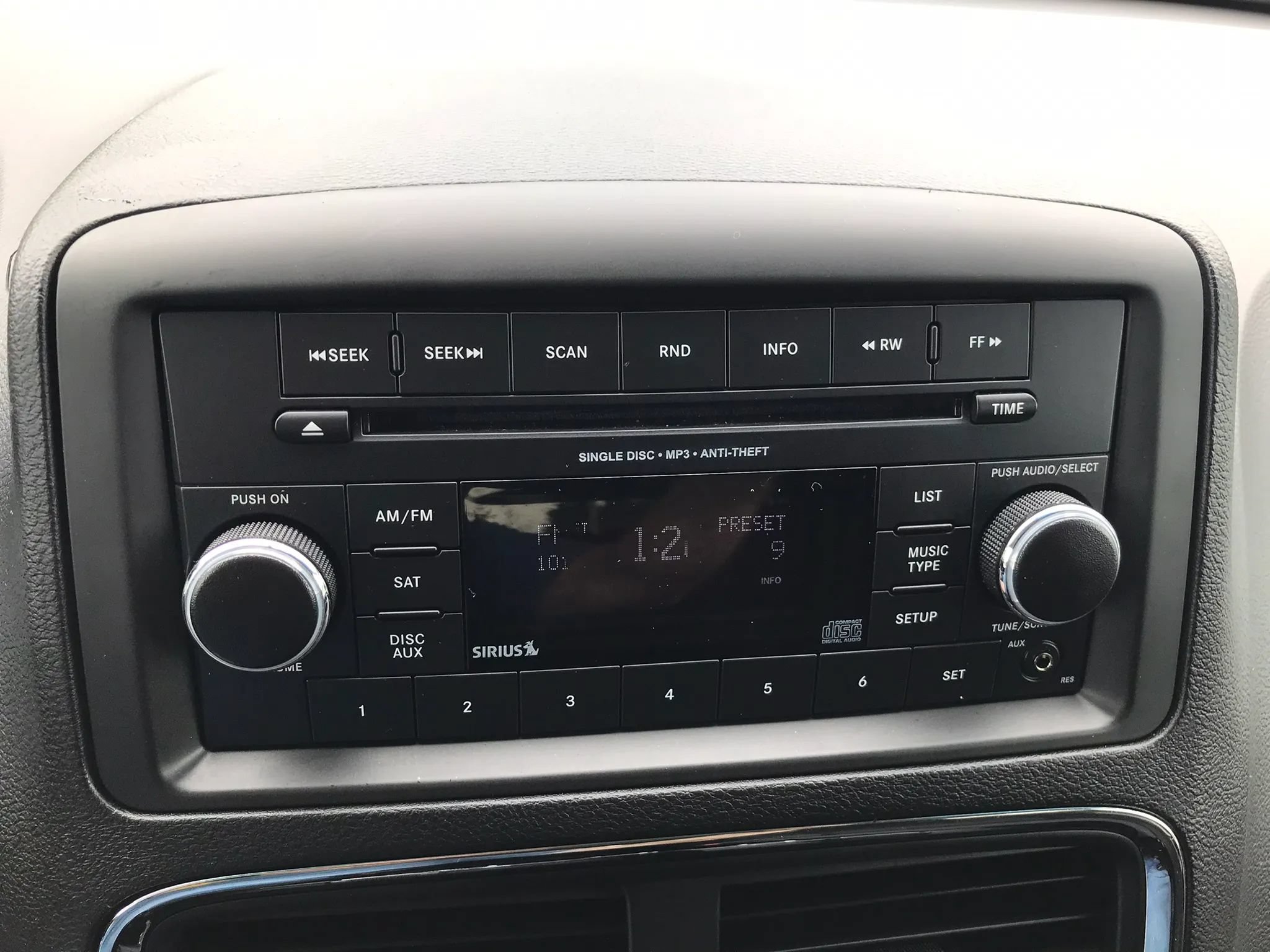 Used 2014 Dodge Grand Caravan SE w/ Quick Order Package 29E SE FWD image 22