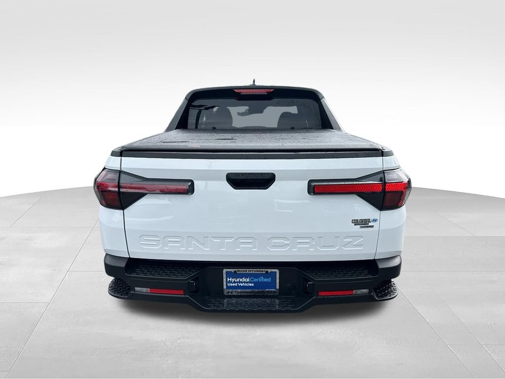 Used 2025 Hyundai Santa Cruz SE AWD/4WD image 6