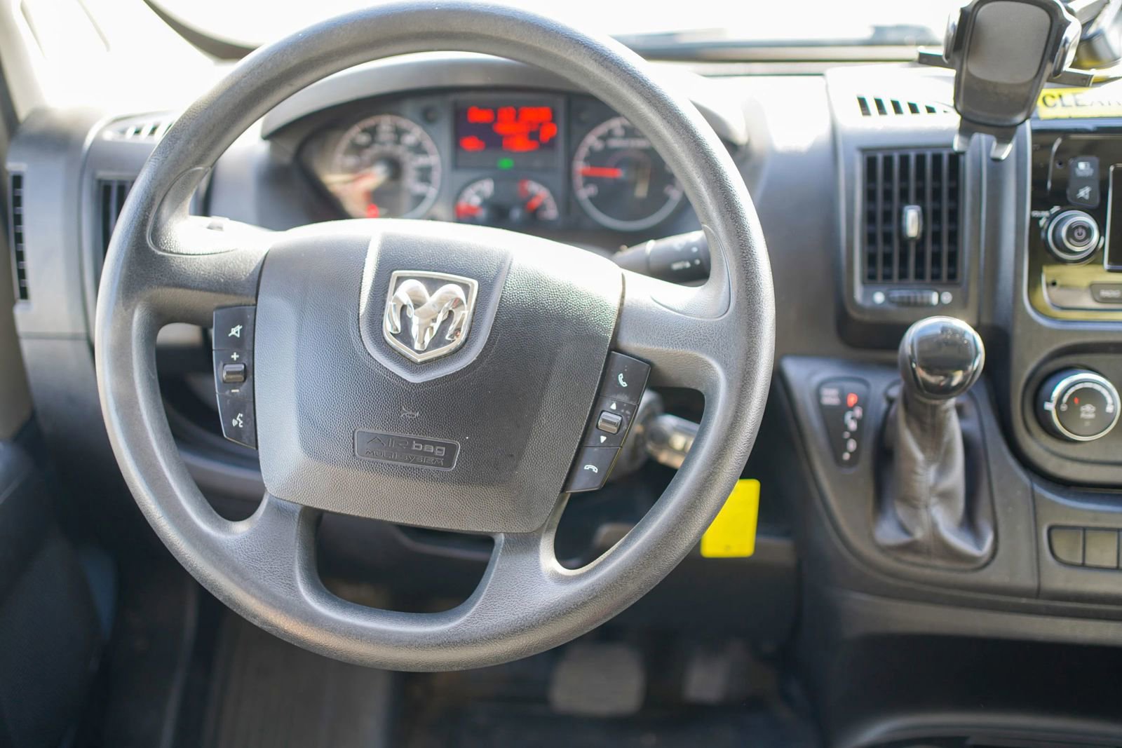 Used 2020 RAM ProMaster 3500 FWD image 2