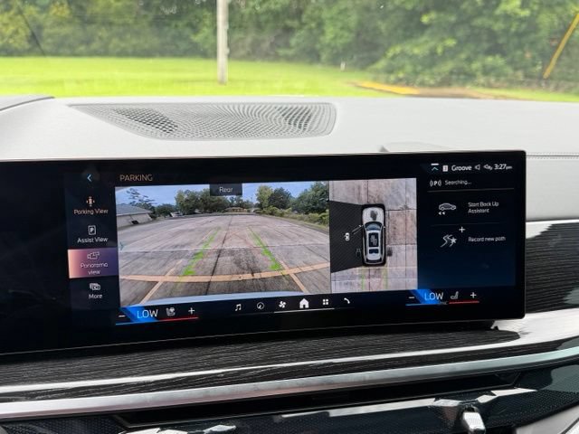 Used 2026 BMW X7 xDrive40i w/ M Sport Package AWD/4WD image 24