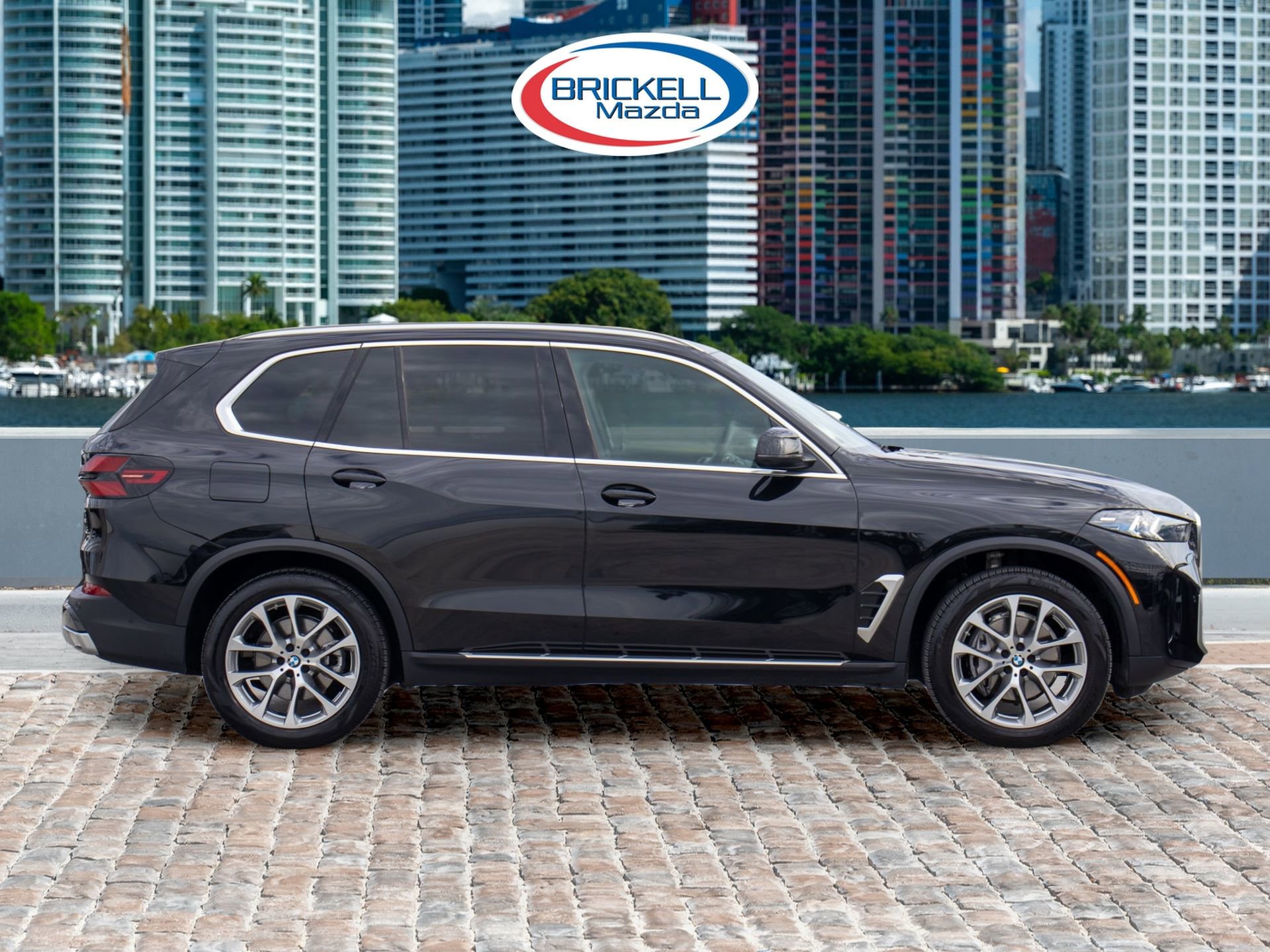 Used 2026 BMW X5 sDrive40i image 10