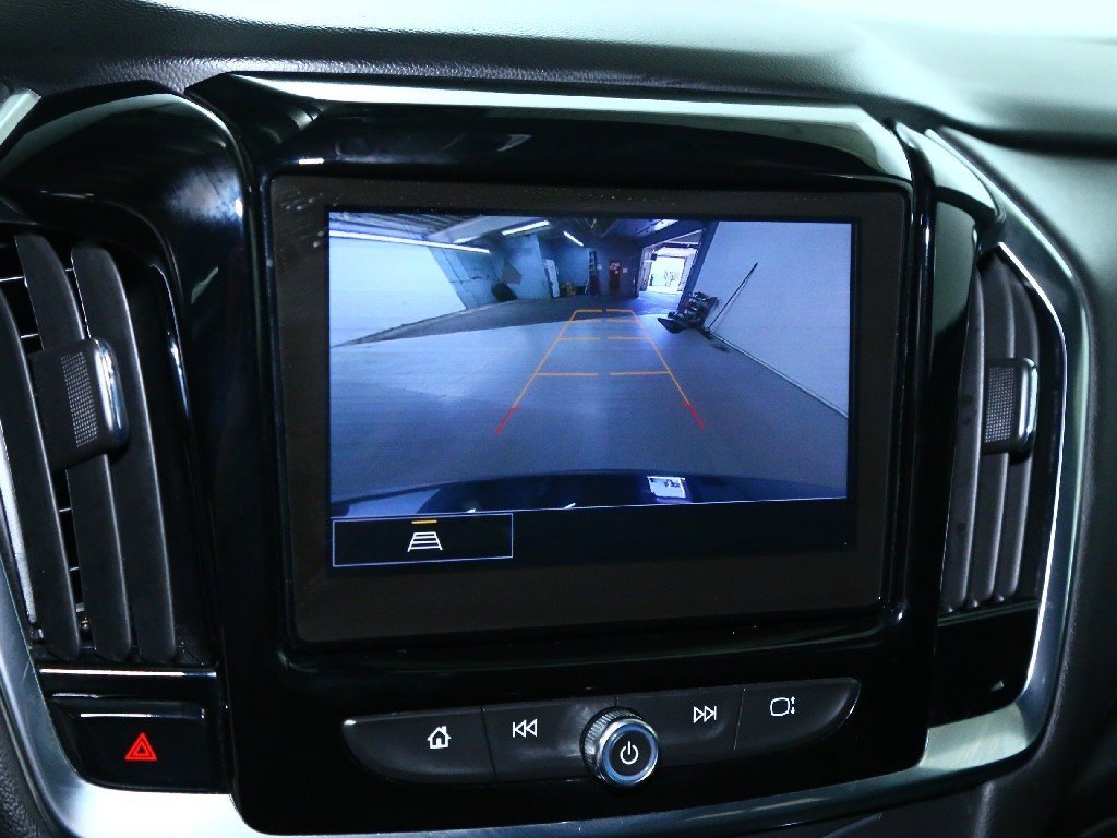 Used 2023 Chevrolet Traverse LT image 28