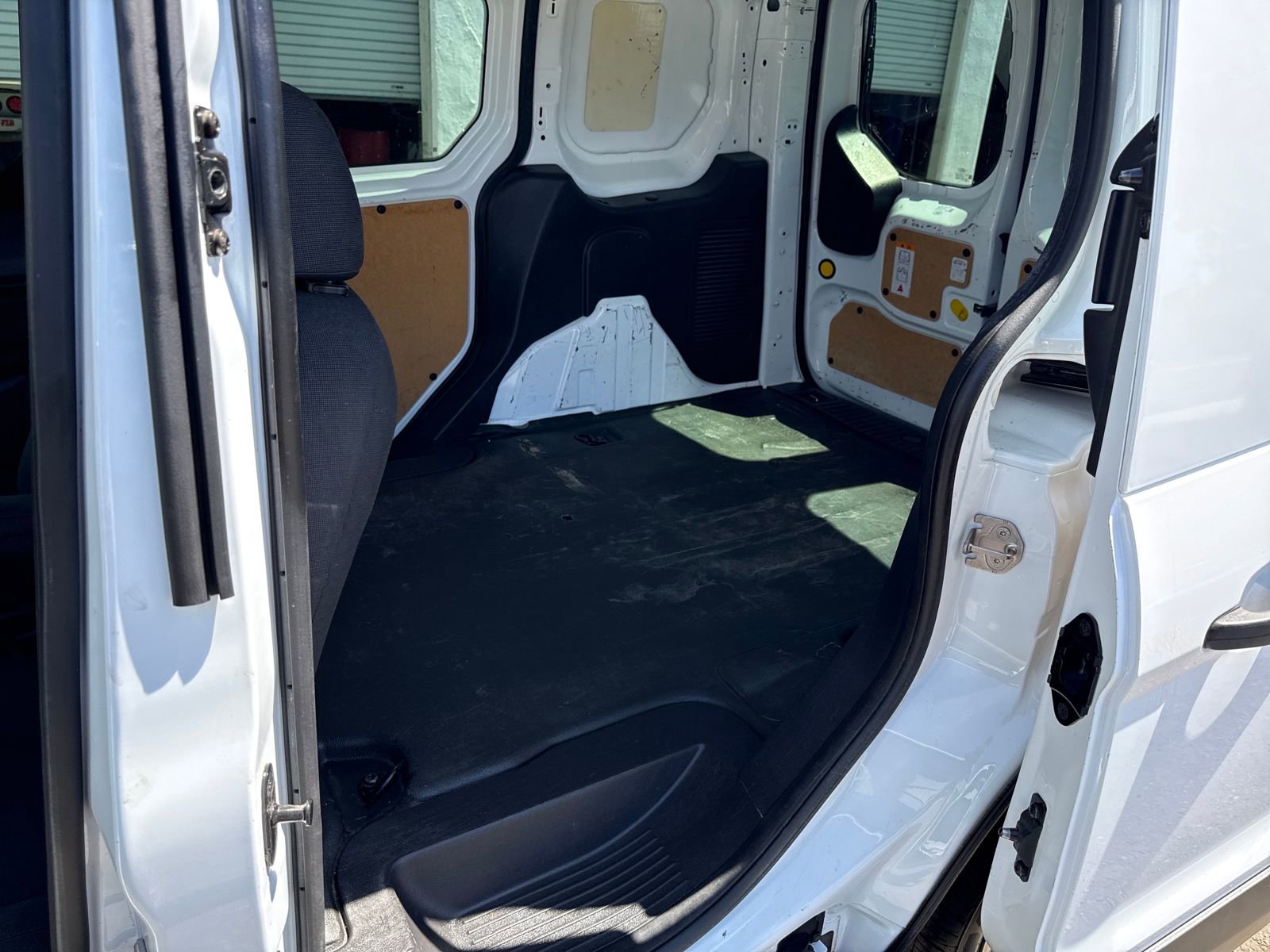 Used 2016 Ford Transit Connect XL FWD image 25
