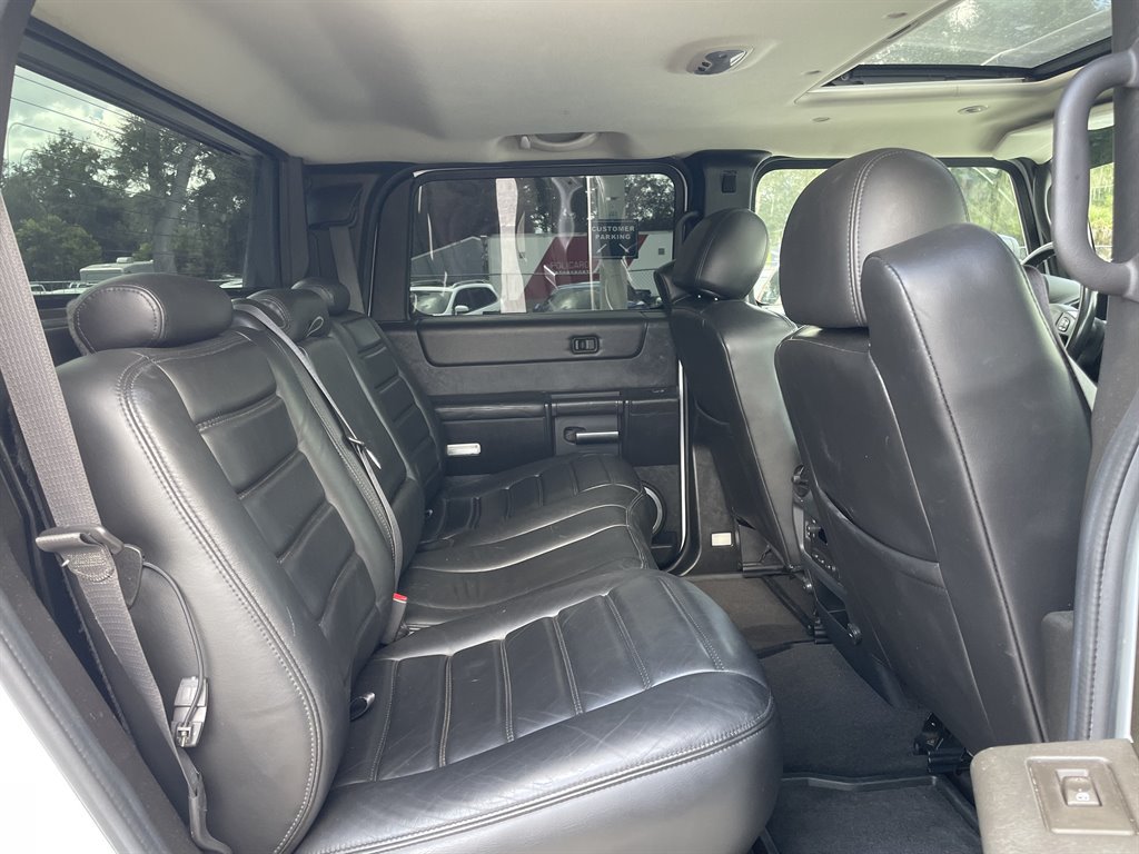Used 2007 HUMMER H2 SUT AWD/4WD image 25