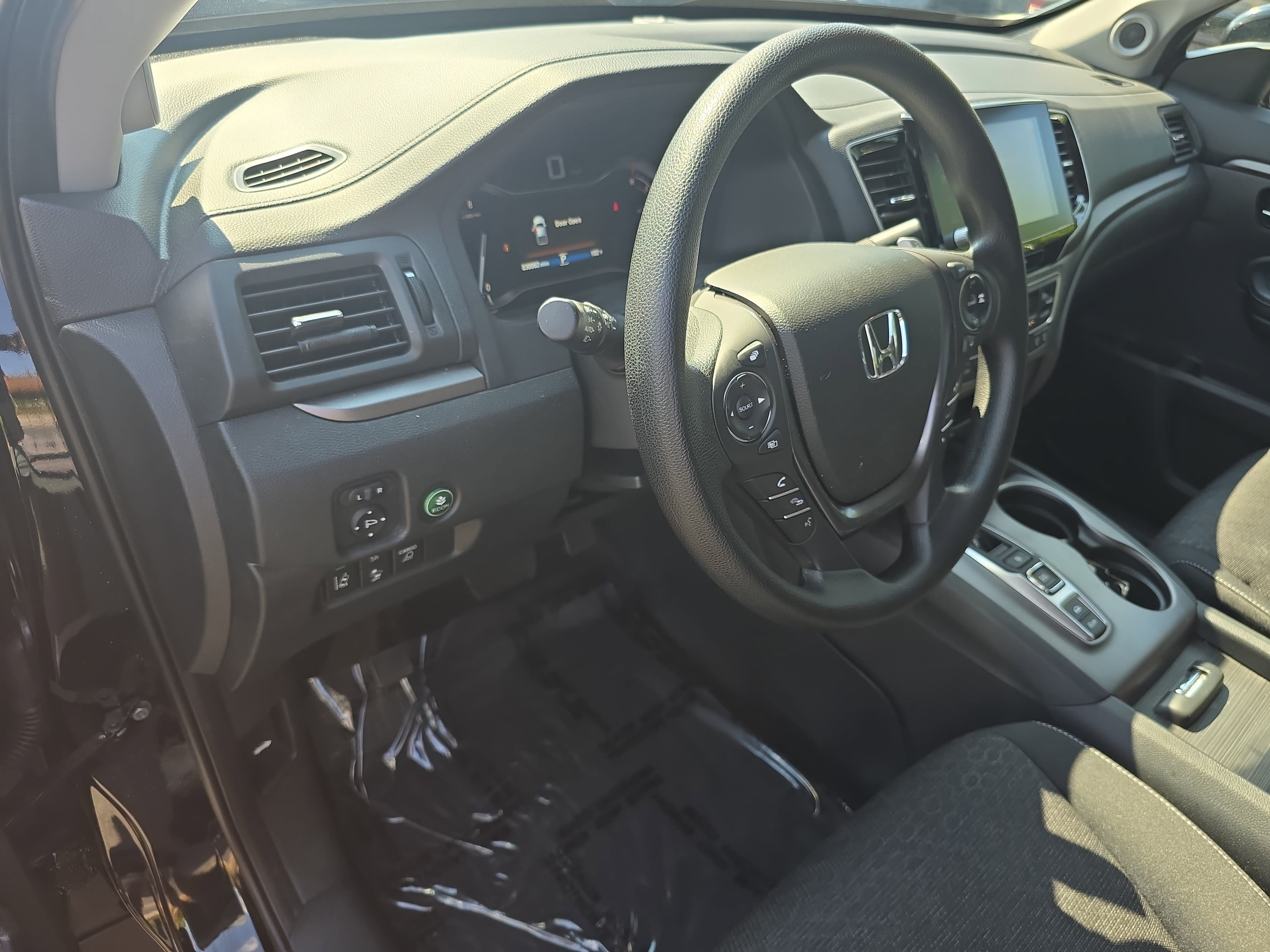 Used 2023 Honda Ridgeline Sport image 15
