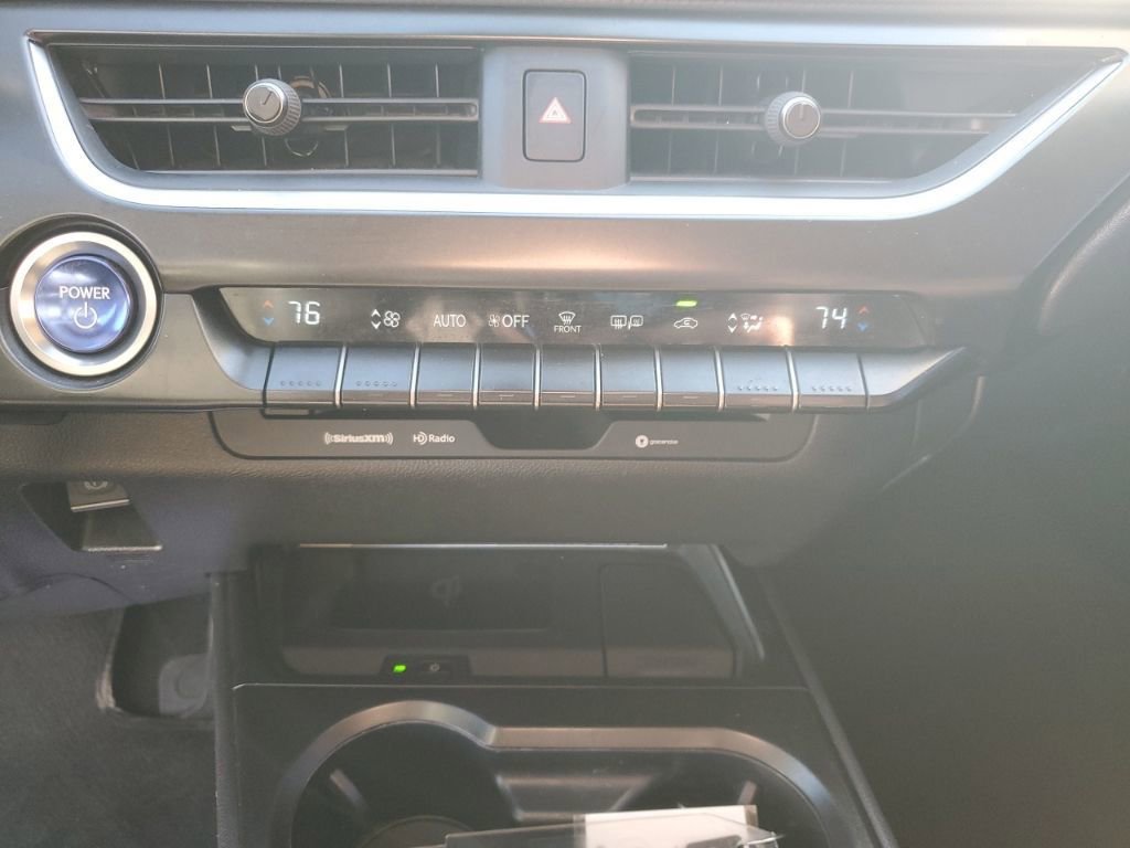 Used 2021 Lexus UX 250h AWD/4WD image 40