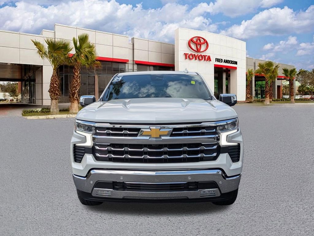 Used 2024 Chevrolet Silverado 1500 LTZ image 9