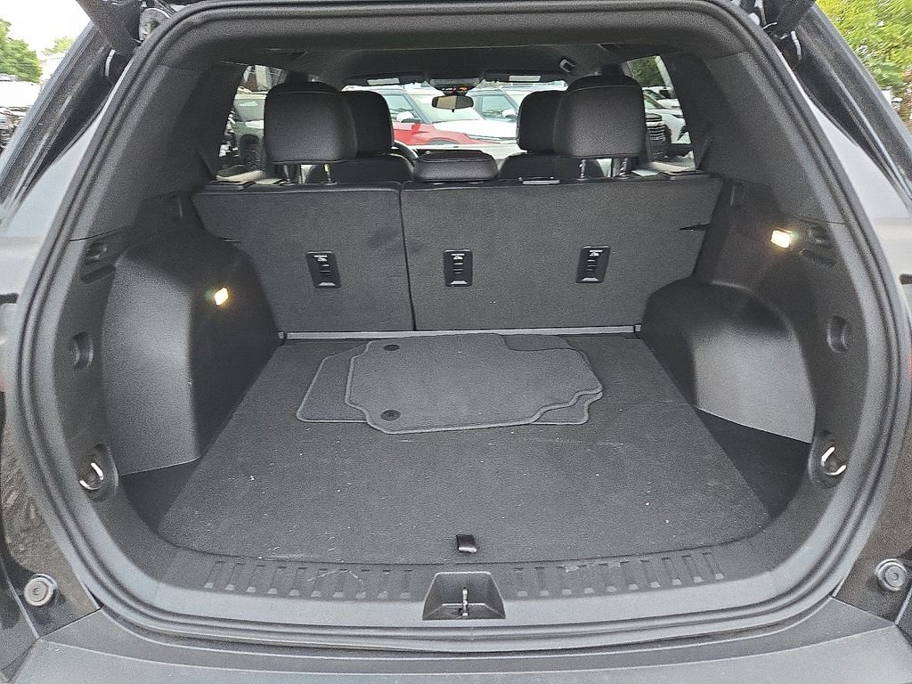 Used 2026 Chevrolet Equinox LT w/ Convenience Package II image 34