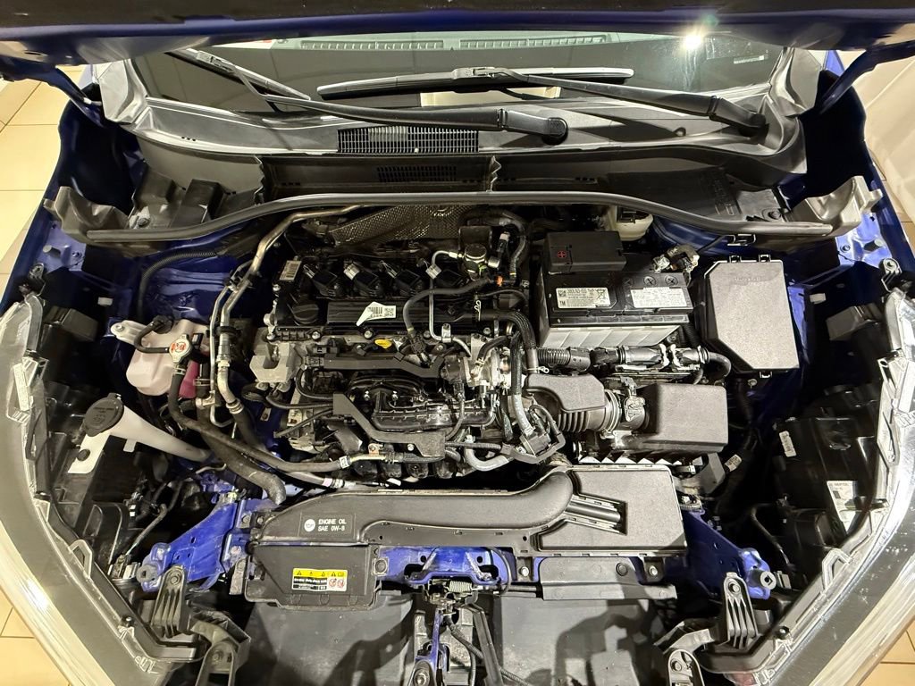 Certified 2025 Toyota Corolla Cross XLE image 10