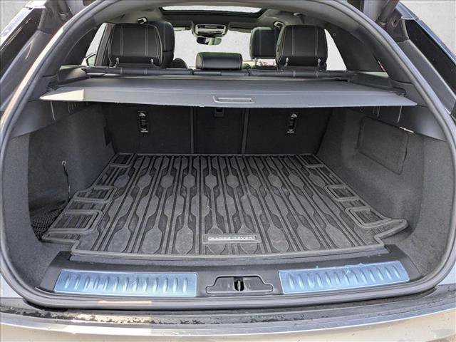 Used 2021 Land Rover Range Rover Velar R-Dynamic S image 6