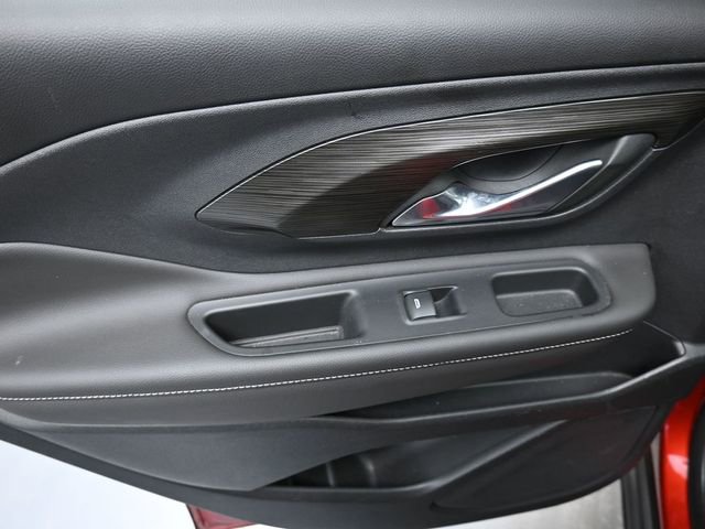 Used 2023 GMC Terrain SLE w/ Driver Convenience Package image 19