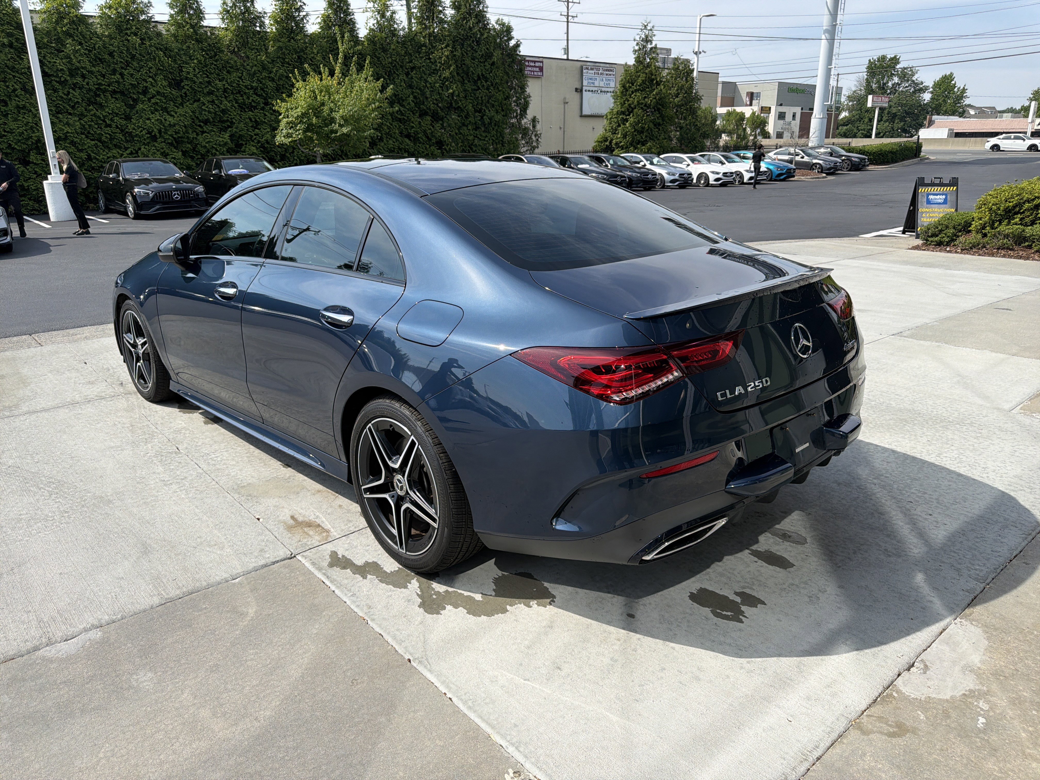 Used 2023 Mercedes-Benz CLA 250 4MATIC image 8