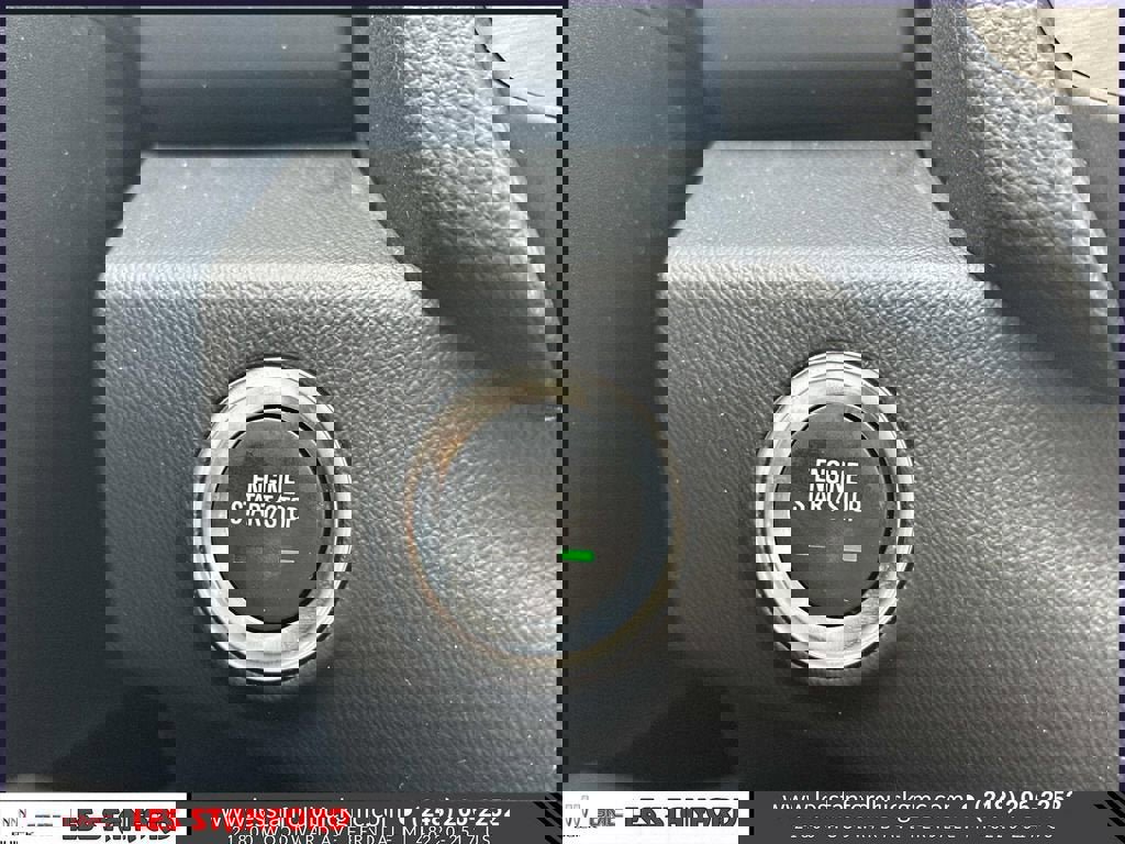 Used 2023 GMC Terrain Denali w/ Denali Premium Package image 29