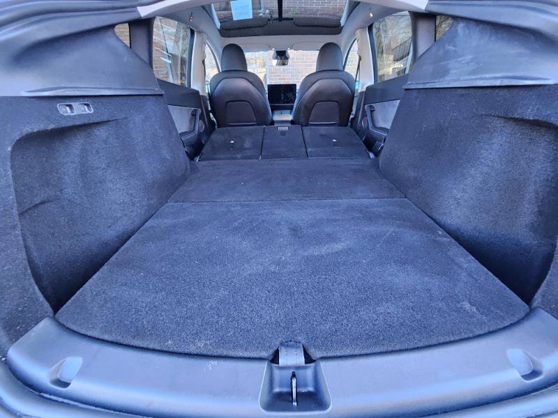 Used 2024 Tesla Model Y Long Range RWD image 69