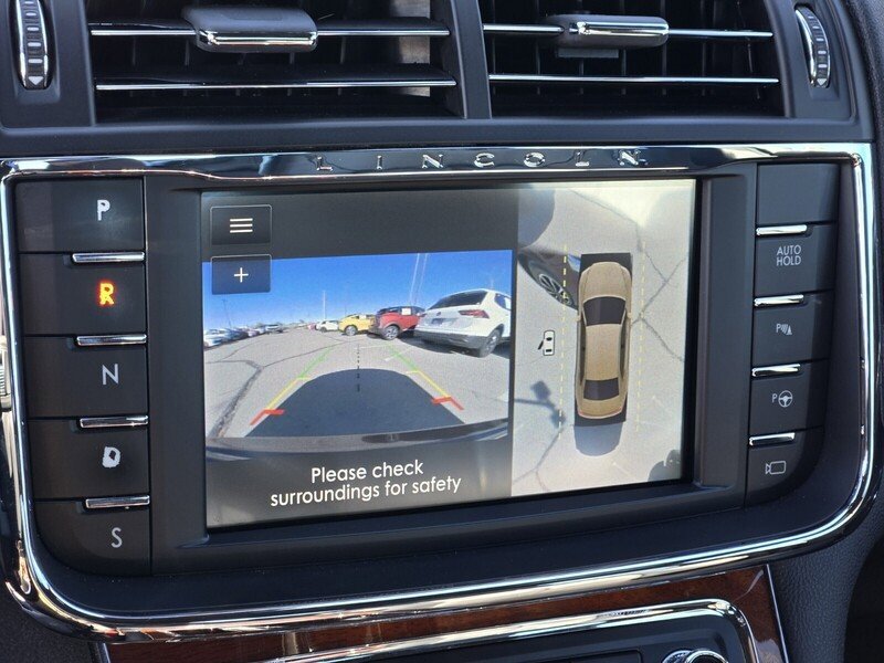 Used 2020 Lincoln Continental Reserve FWD image 20