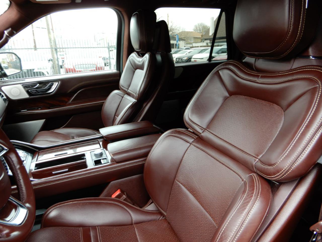 Used 2018 Lincoln Navigator Black Label image 14