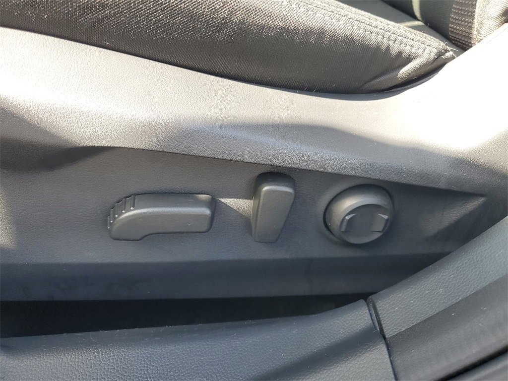 Certified 2023 Subaru Outback Premium image 20