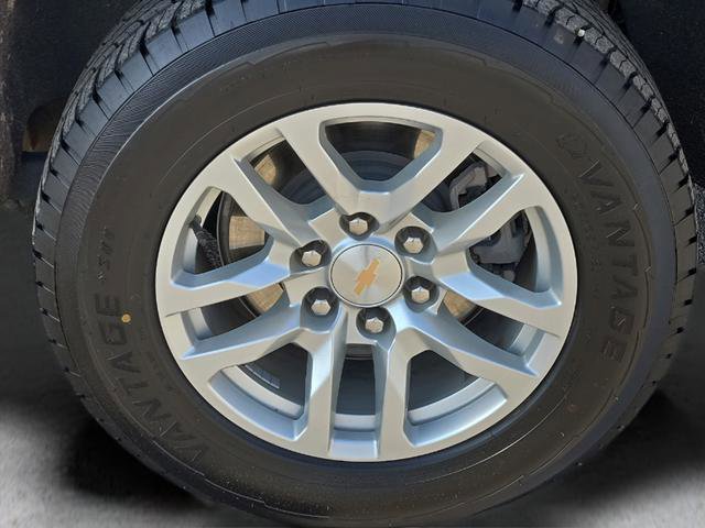 Used 2024 Chevrolet Tahoe LT RWD image 8