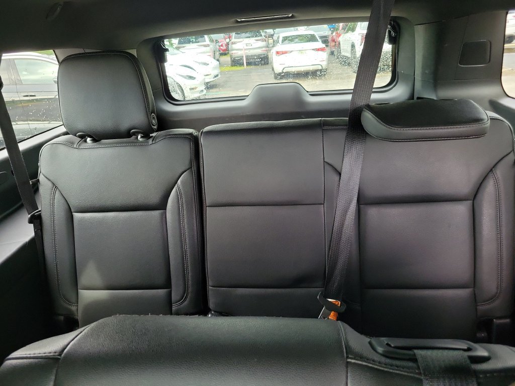 Used 2024 Chevrolet Suburban LT AWD/4WD image 20