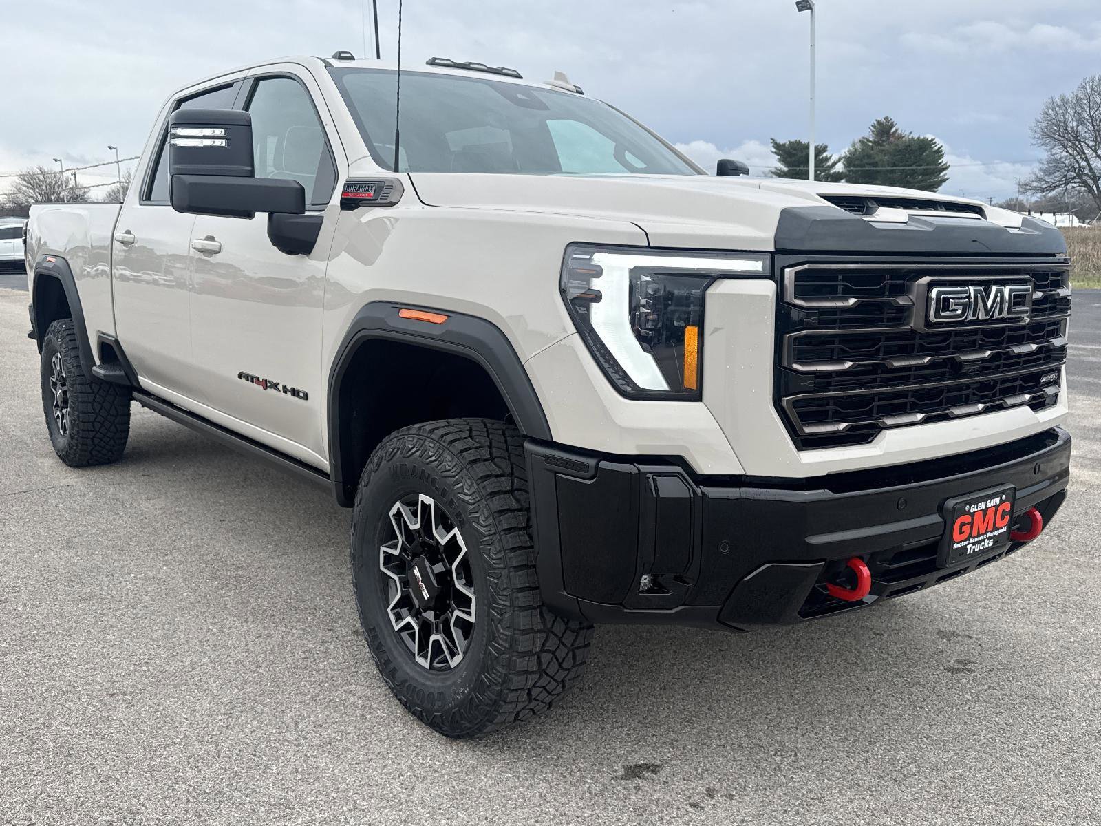 New 2026 GMC Sierra 2500 AT4X w/ LPO, Black Badging Package image 7