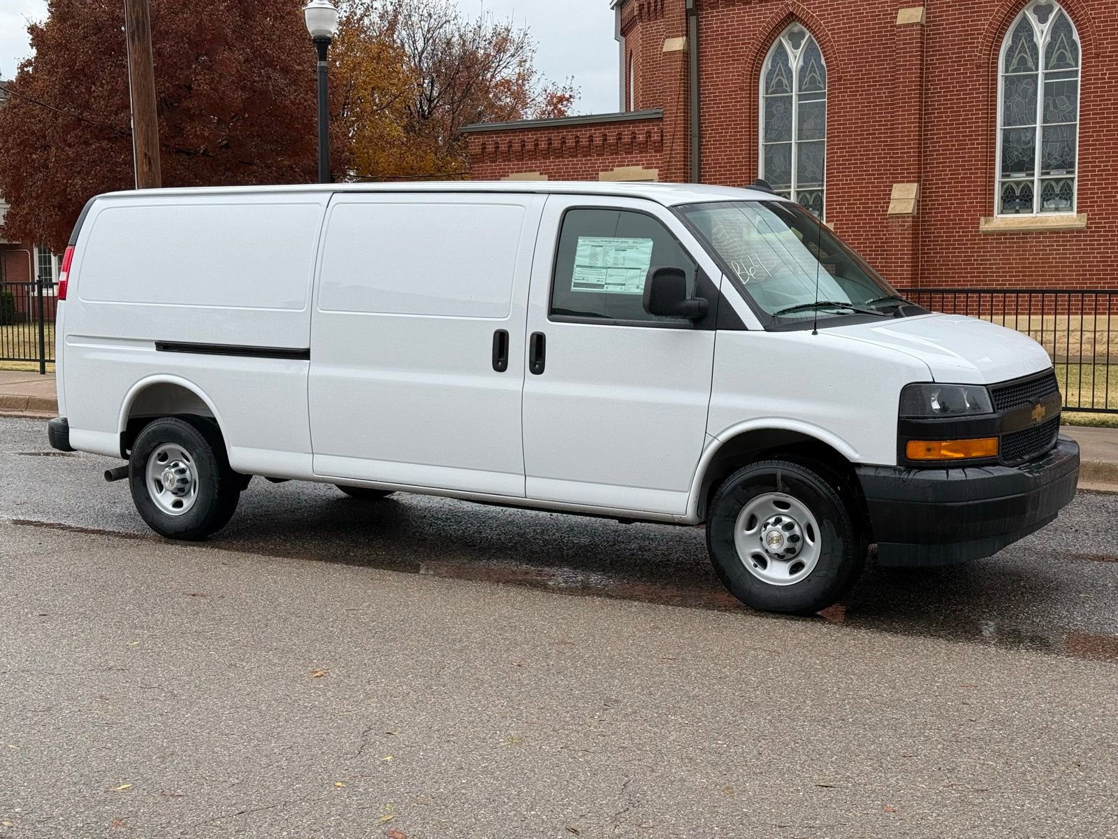 New 2025 Chevrolet Express 2500 Extended image 2