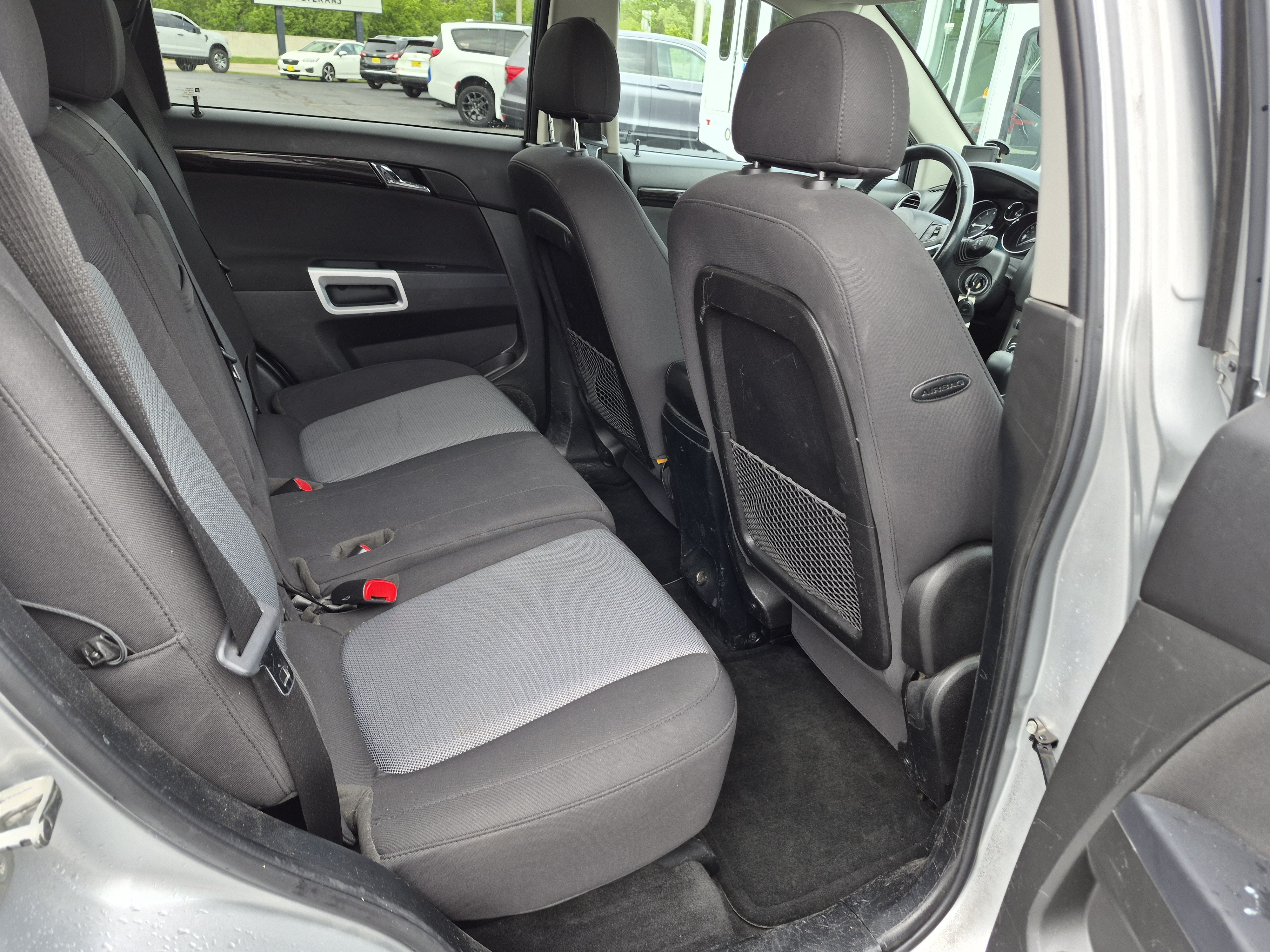 Used 2014 Chevrolet Captiva Sport LT FWD image 11