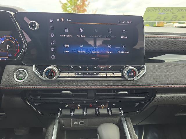 Used 2024 Chevrolet Colorado Z71 w/ Z71 Convenience Package 2 AWD/4WD image 28